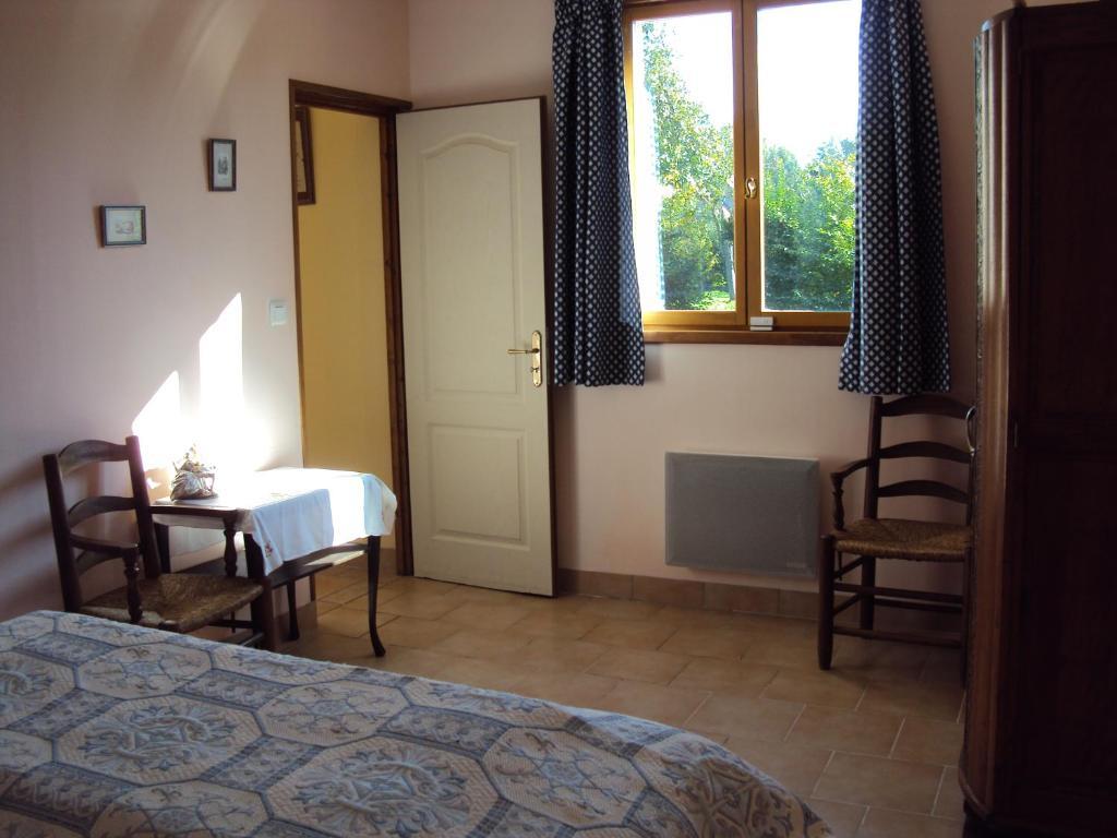 Chambres D'Hotes La Ferme Saint Nicolas Стая снимка